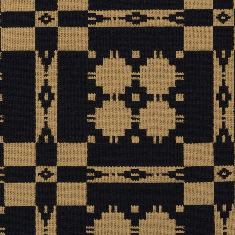 2044 Antique Star Ecru / Black