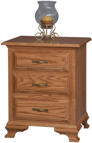 Amish Crown Villa 3-Drawer Nightstand