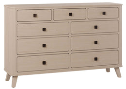 Amish Taylor 9-Drawer Dresser