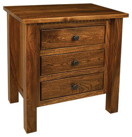 Amish Lindholt 3-Drawer Nightstand