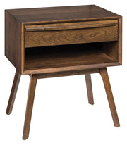 Amish Carlton Nightstand