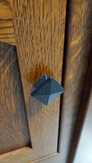 BEDROOM: Colebrook 1 Drawer/1 Door Nightstand in QSWO